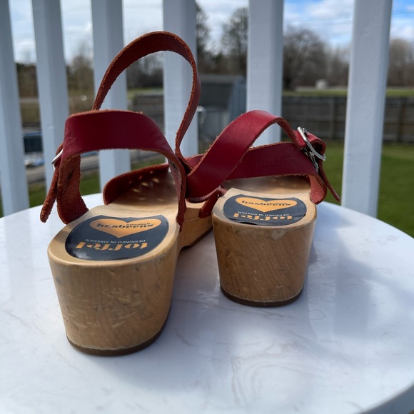 Swedish Hasbeens Red Wooden Open Toe Sandals Clogs Size 38 / 8 - Picture 3 of 14